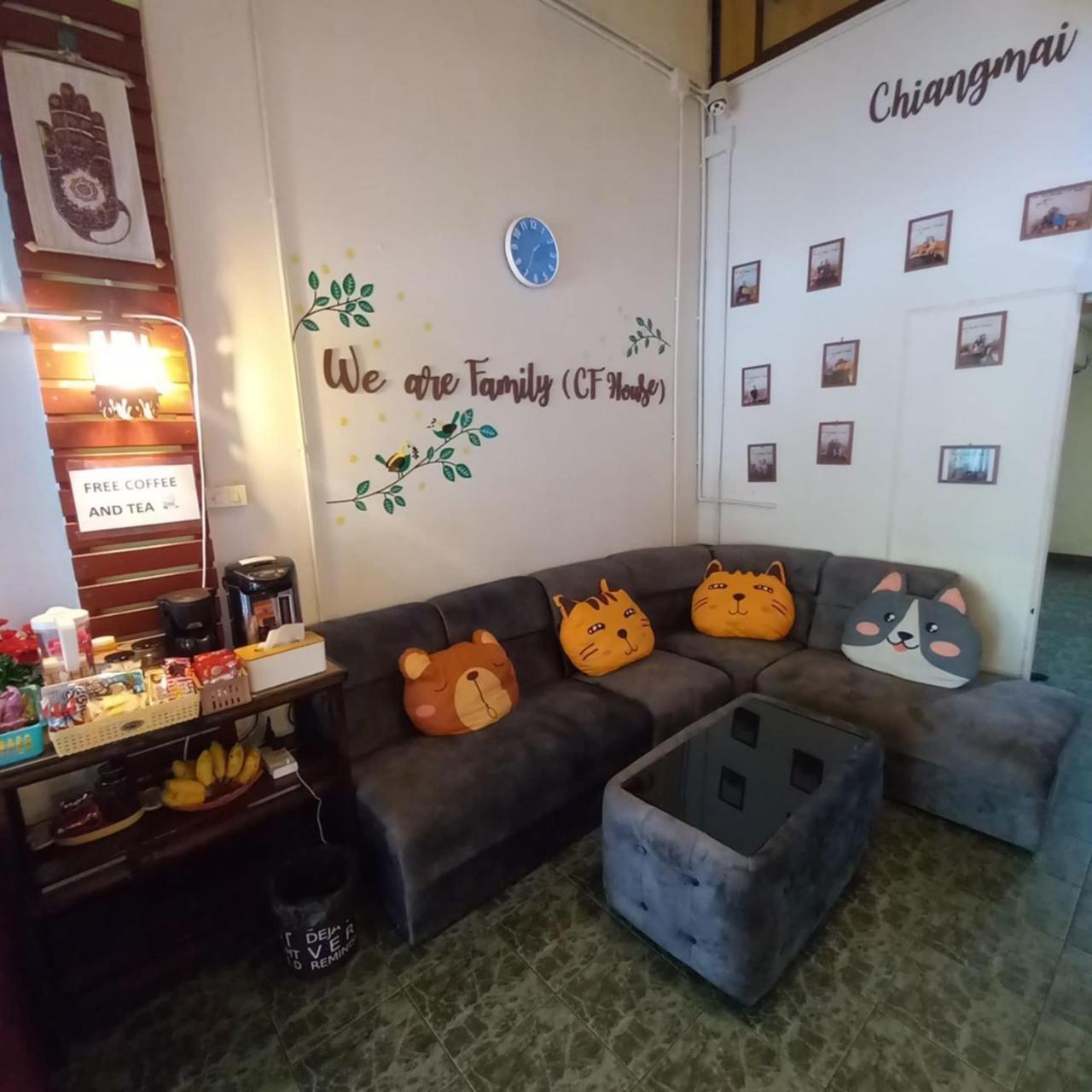 Chiangmai First House & Tour